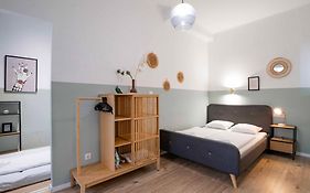 Jade Apartment In Downtown Budapest Dob27